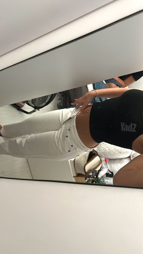 גינס נמוך של zara