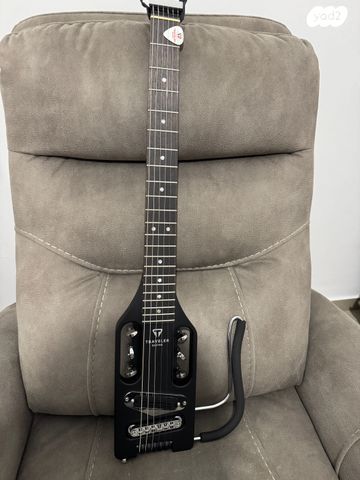 Traveler Guitar