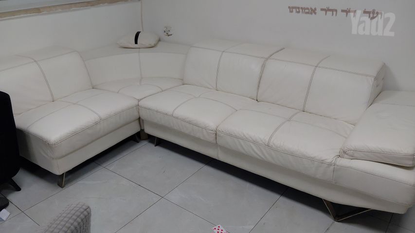 ספה פינתית מעור