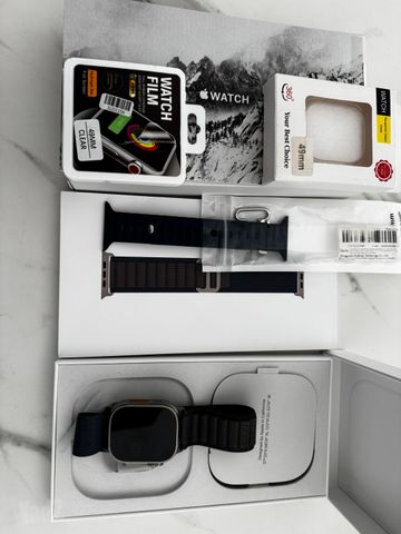 2 Apple Watch Ultra
