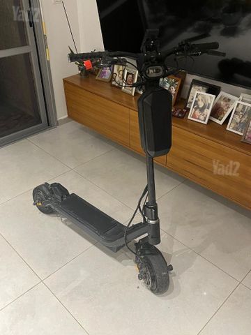 נאמי סטלר