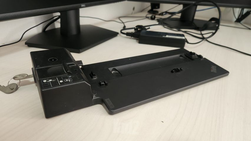 Lenovo 40AJ0135IS תחנת עגינה