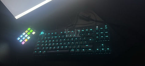 Logitech g pro x מקדלת