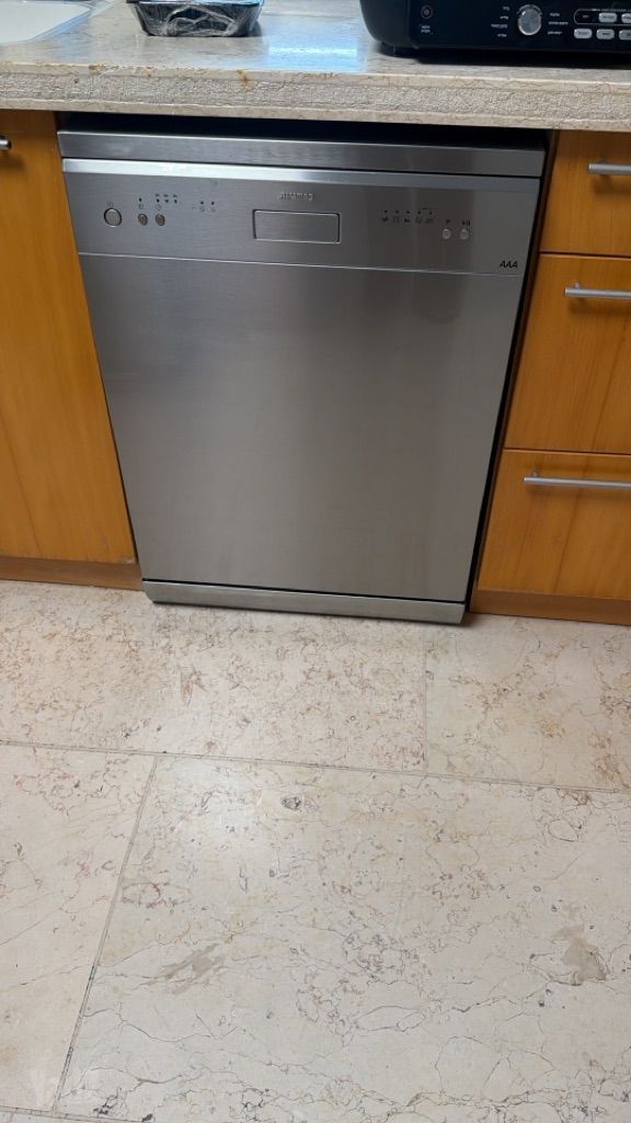 מדיח כלים Smeg