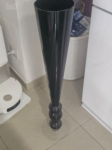 כד שחור