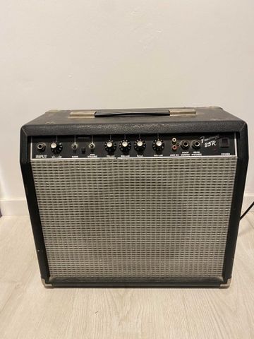 מגבר גיטרה Fender Frontman 25R