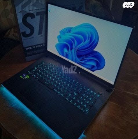 Asus rog strix scar 18