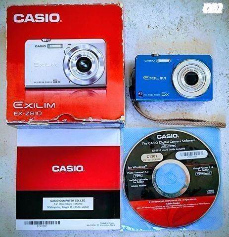 מצלמה CASIO EXILIM EX-ZS10