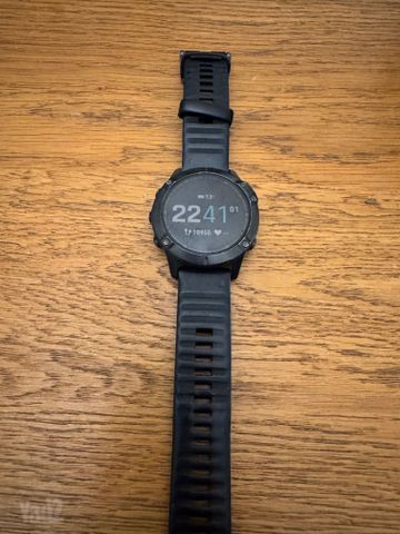 גרמין פניקס 6 sapphire