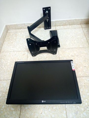 מסך מחשב 20 אינץ' LG LCD