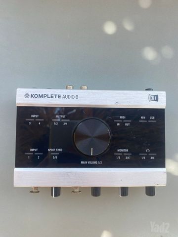 Komplete Audio 6