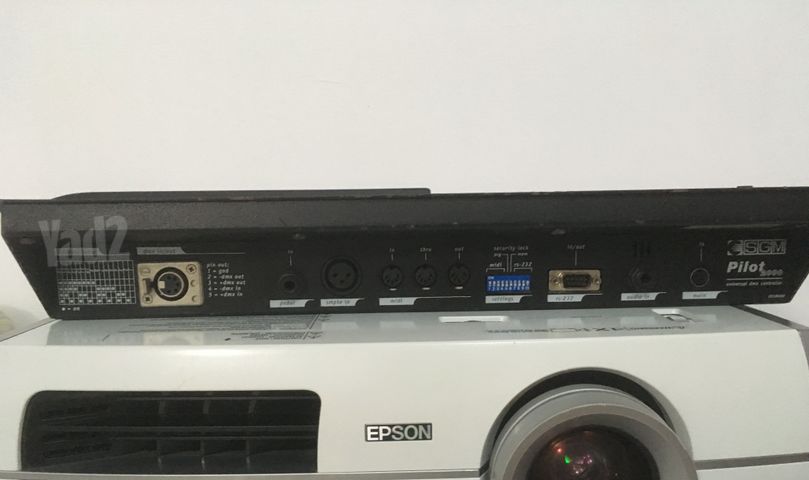 פיקוד תאורה SGM Pilot 2000