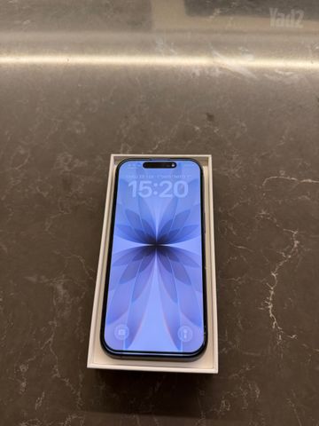 אייפון 17 iPhone