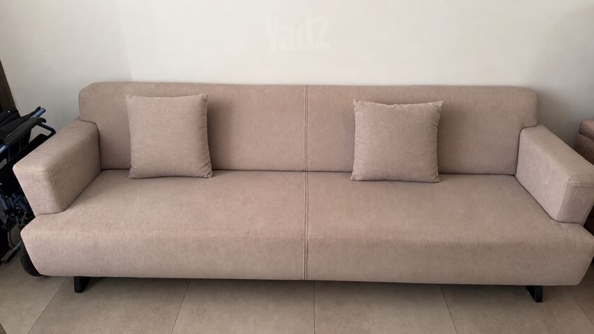 ספה 4 מושבים במצב מצוין !
