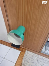 מנורת שולחן
