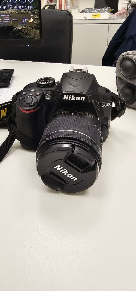 מצלמת Nikon D3400