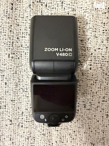 פלאש Godox V100 Pro