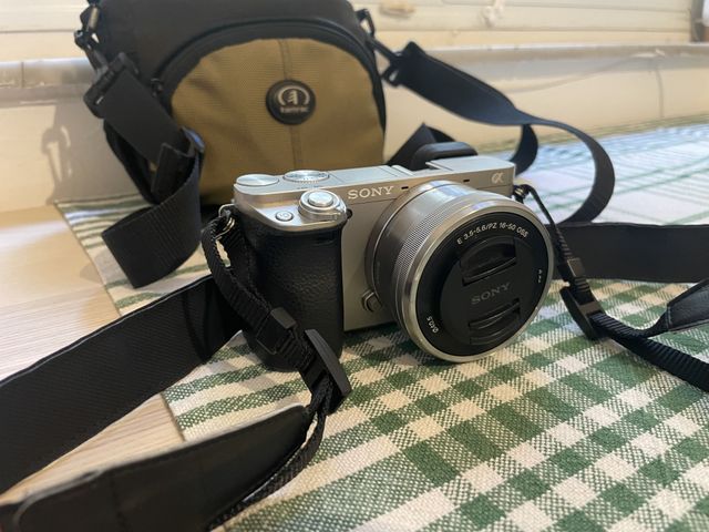 Sony a6000 mirorless מצלמה