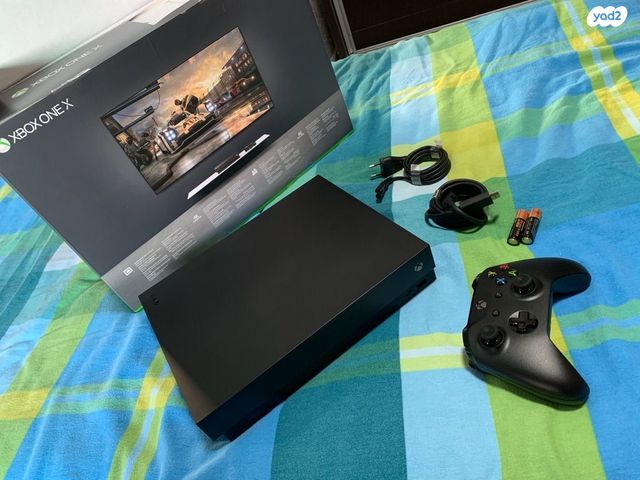 Xbox one X 1TB