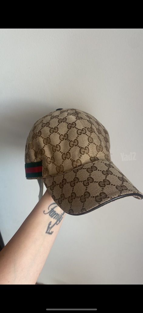 כובע גוצי