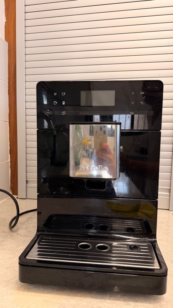מכונת קפה Miele CM5310