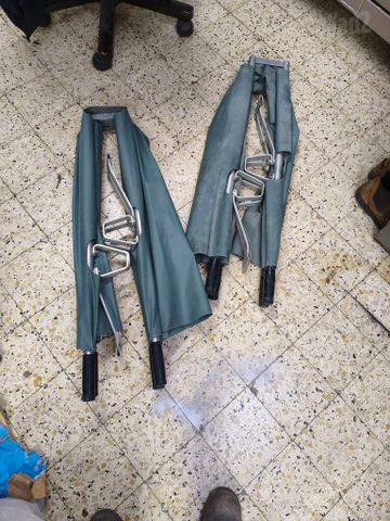אלונקה מתקפלת
