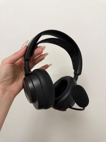 SteelSeries Arctis Nova Pro