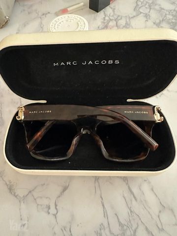 משקפי שמש MARC JACOBS