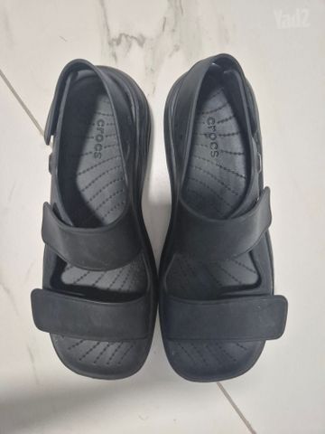 סנדלי קרוקס Crocs Skyline