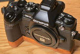 OLYMPUS OMD- EM1 MK1