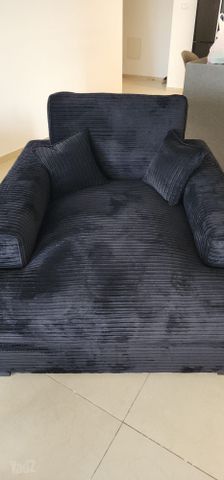 כורסת love seat