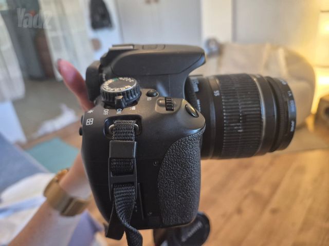 מצלמת Canon EOS 650D
