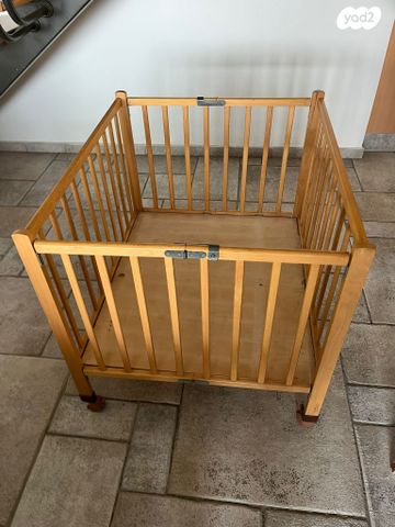 לול עץ מתקפל