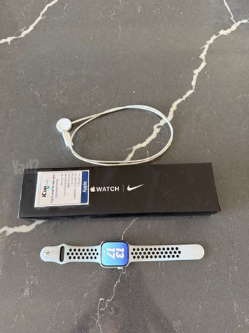 Apple watch series 7 NIKE