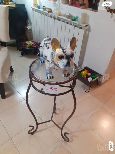 שולחנות