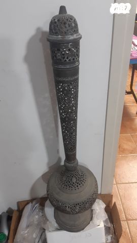 פמוט מנחושת