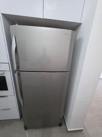 מקרר