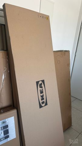 ארון איקאה