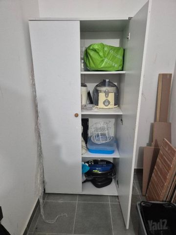 ארון שרות 2 דלתות