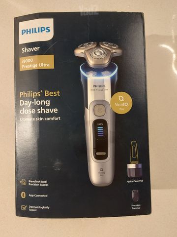Philips i9000 Prestige Ultra