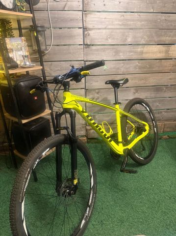 Yoogoi full carbon commader
