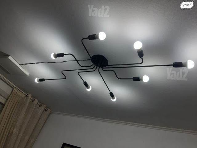 נברשת יוקרתית כולל נורות(סופי)