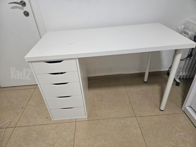 שולחן כתיבה