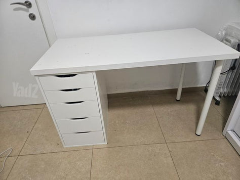 שולחן כתיבה