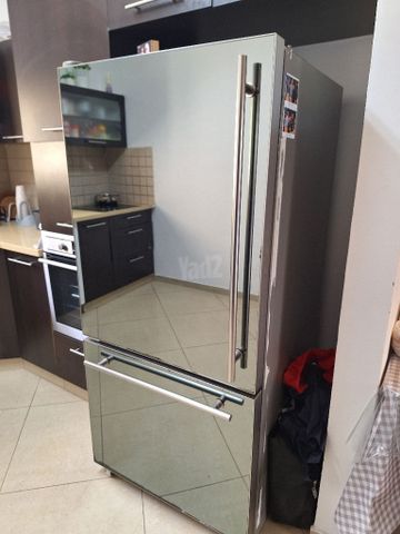 מקרר אמנה