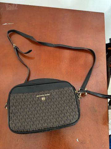 תיק צד Michael Kors