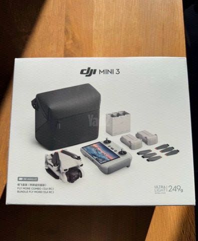 DJI Mini 3 Fly More Combo