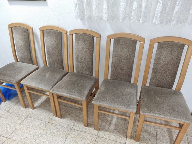 כסאות