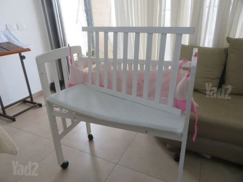 מיטת תינוק