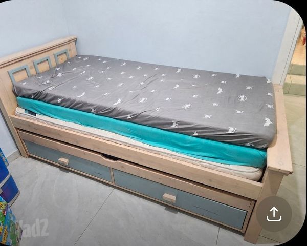 מיטה נפתחת - 90 ס"מ !